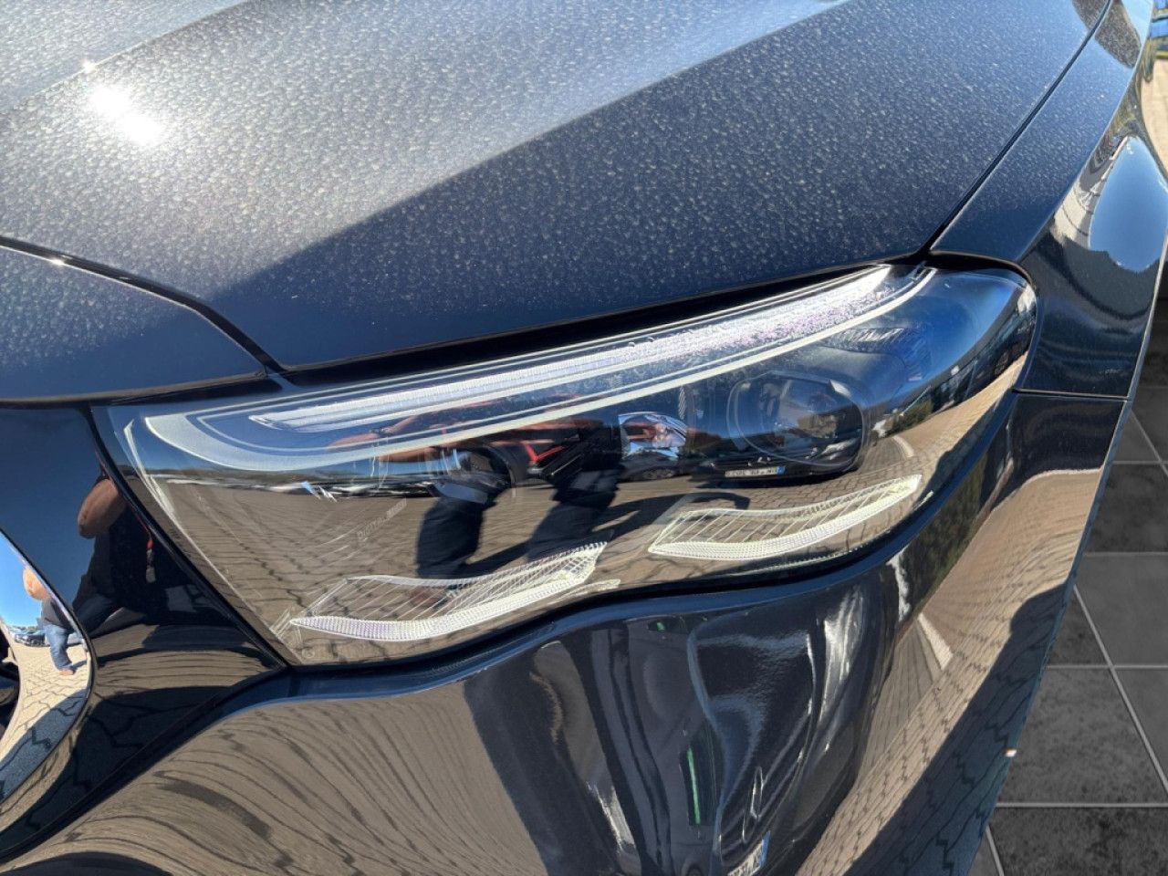 Mercedes-Benz E-Klasse – Bild 18