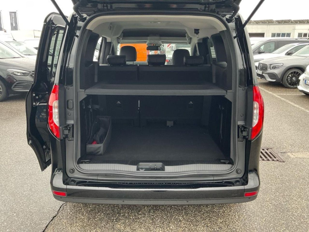 Fahrzeugbild 14 / 15