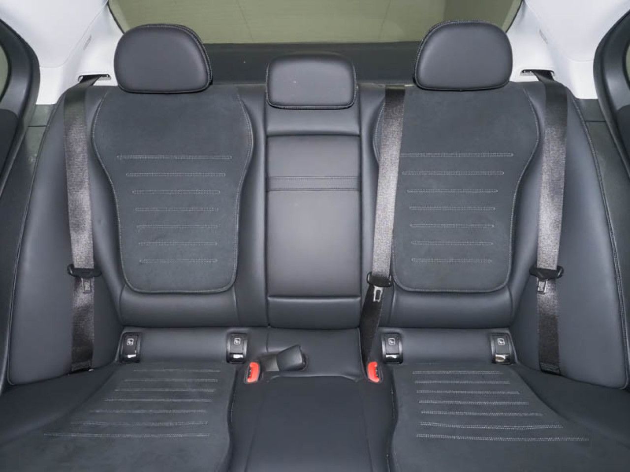 Mercedes-Benz C-Klasse – Bild 8