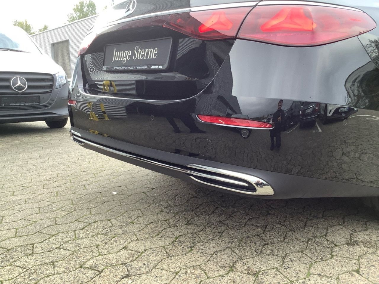 Mercedes-Benz E-Klasse – Bild 12