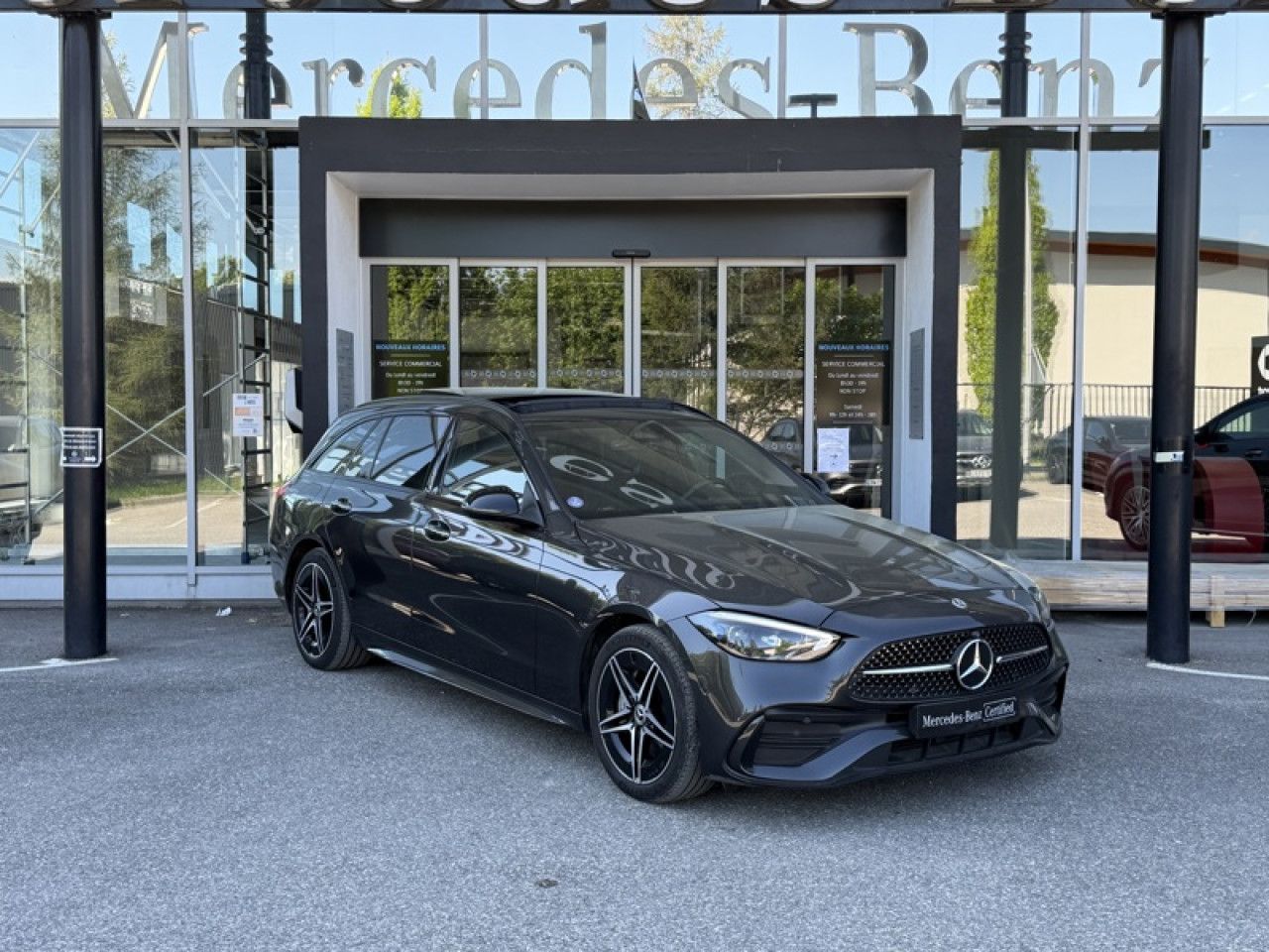 Photo du v&eacute;hicule 8 / 18