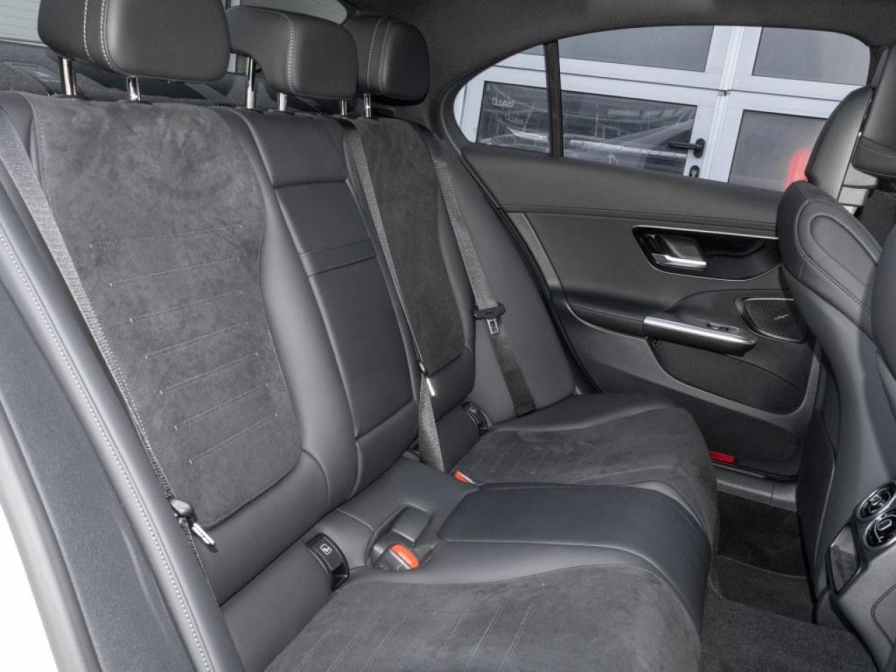 Mercedes-Benz C-Klasse – Bild 3