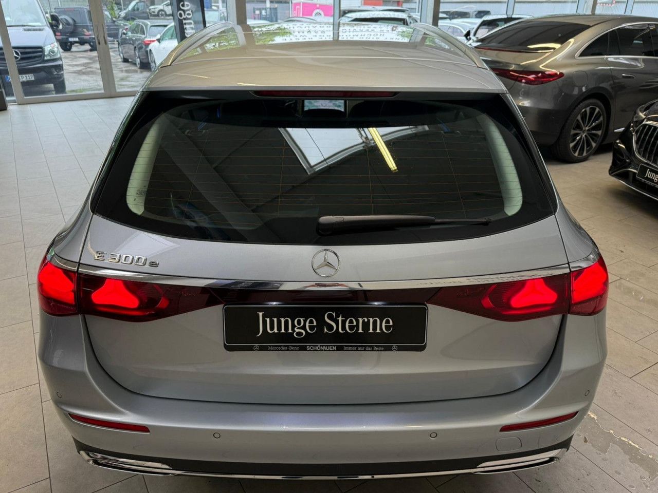 Mercedes-Benz E-Klasse – Bild 2
