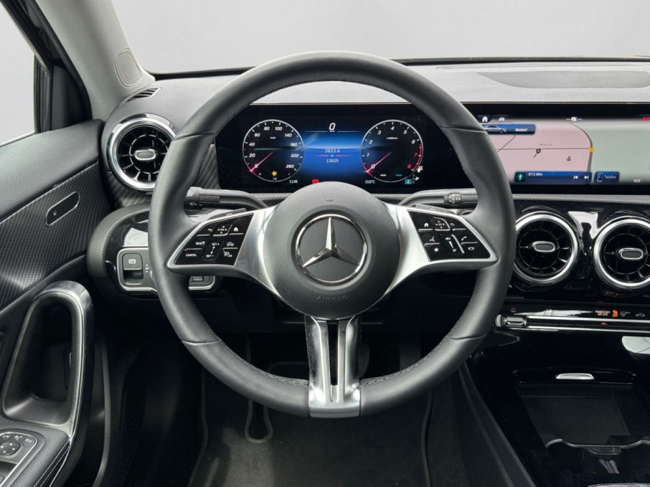 Mercedes-Benz A-Klasse – Bild 8