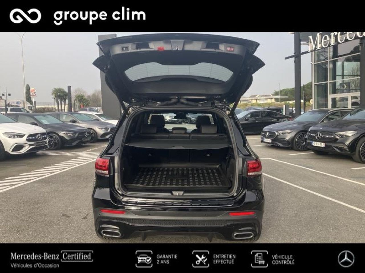 Photo du v&eacute;hicule 10 / 18