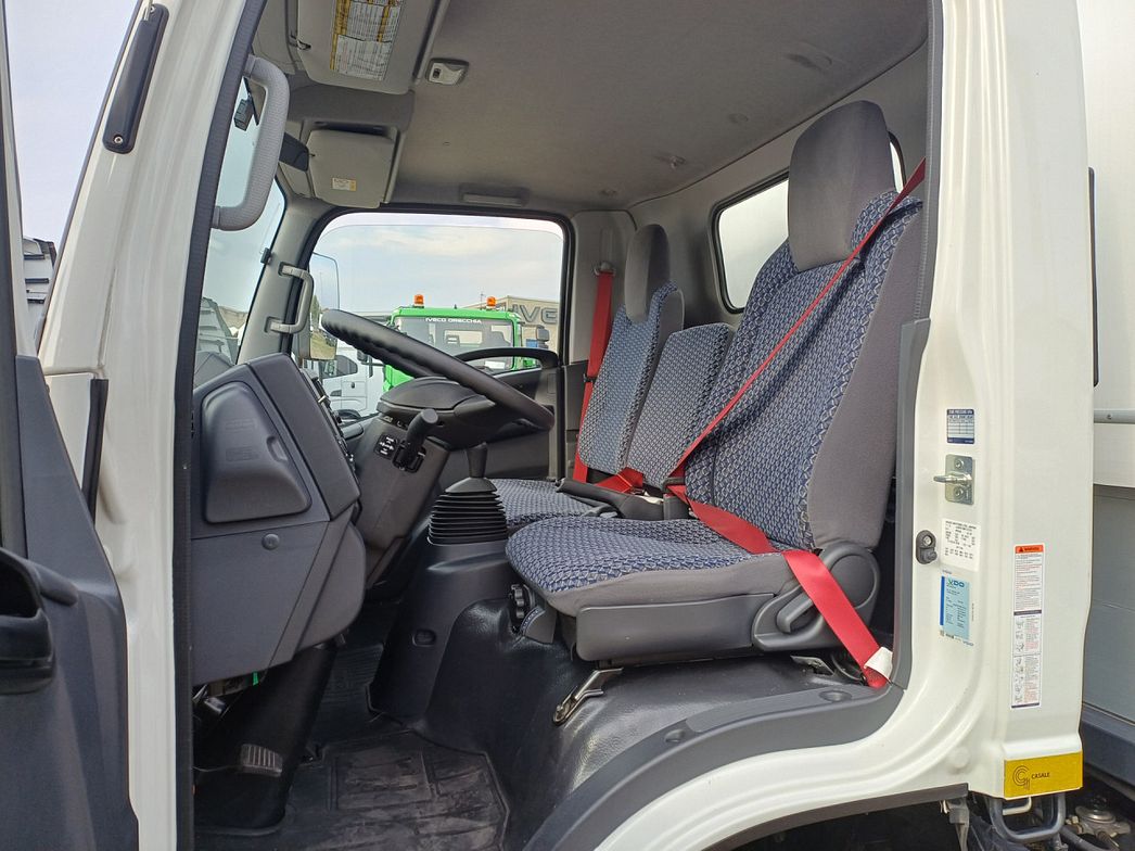 Isuzu | N2R P75