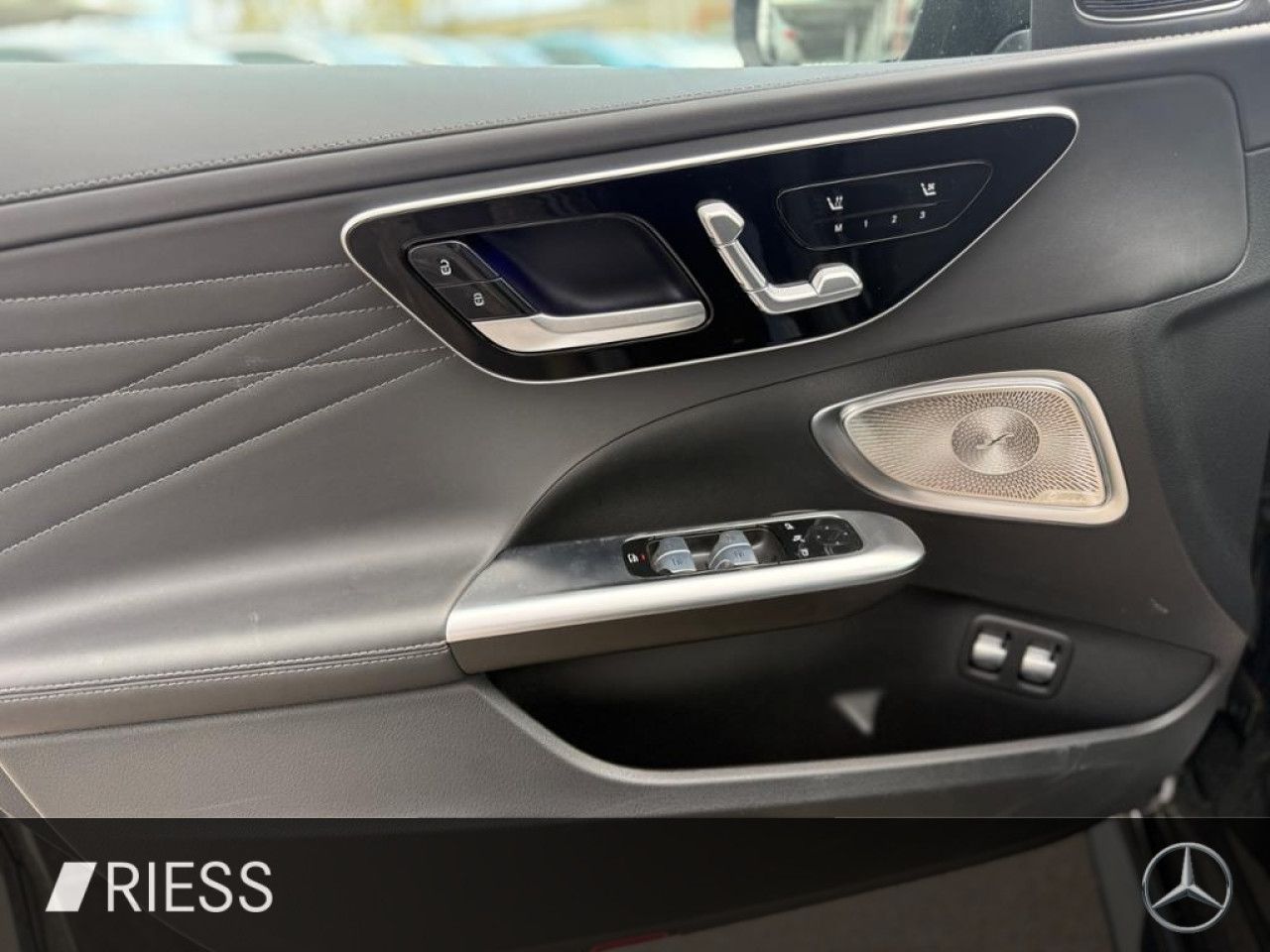 Mercedes-Benz C-Klasse – Bild 4