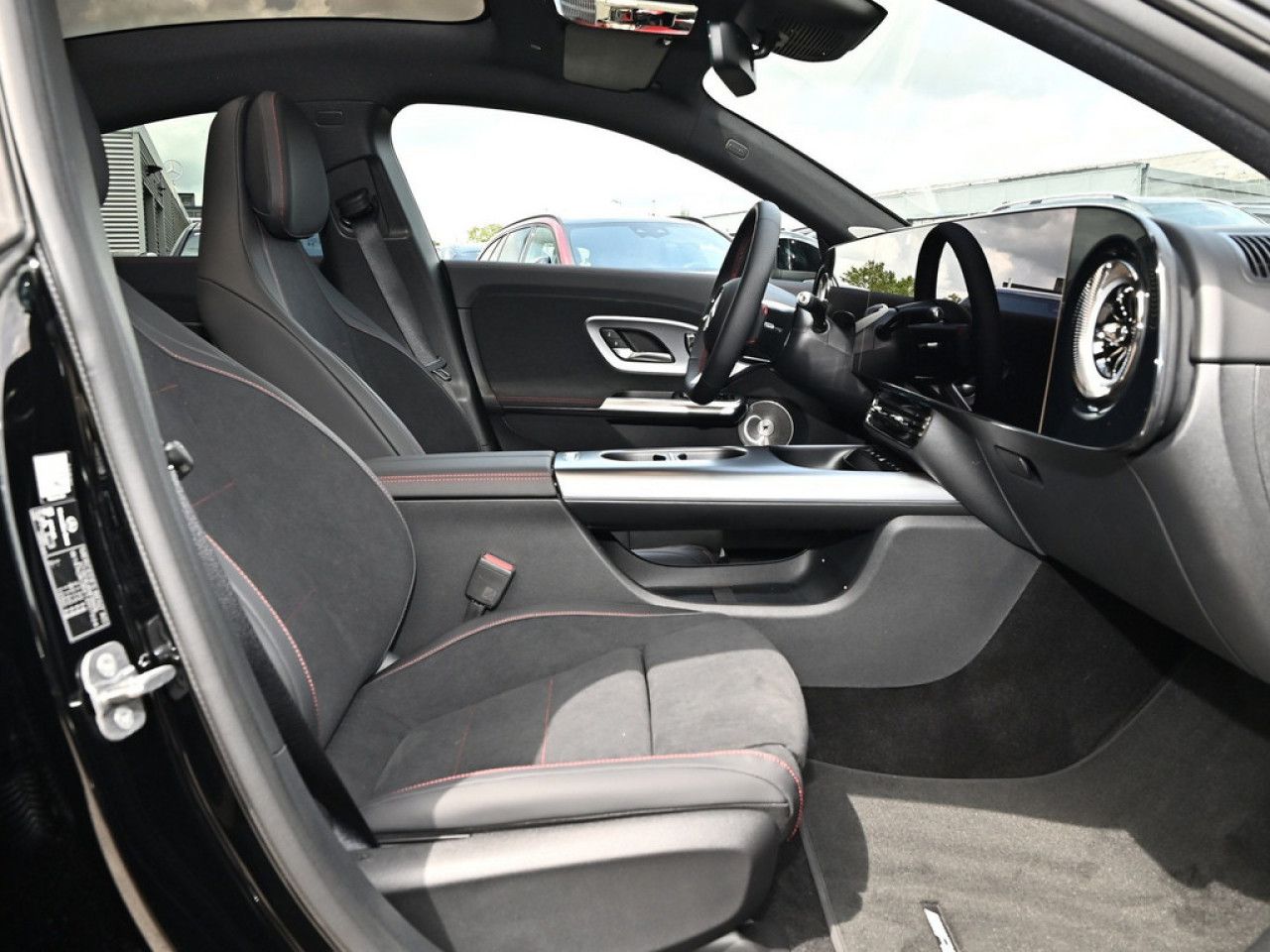 Mercedes-Benz CLA – Bild 2