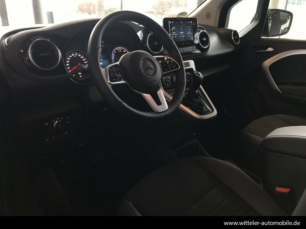 Mercedes-Benz EQT – Bild 10