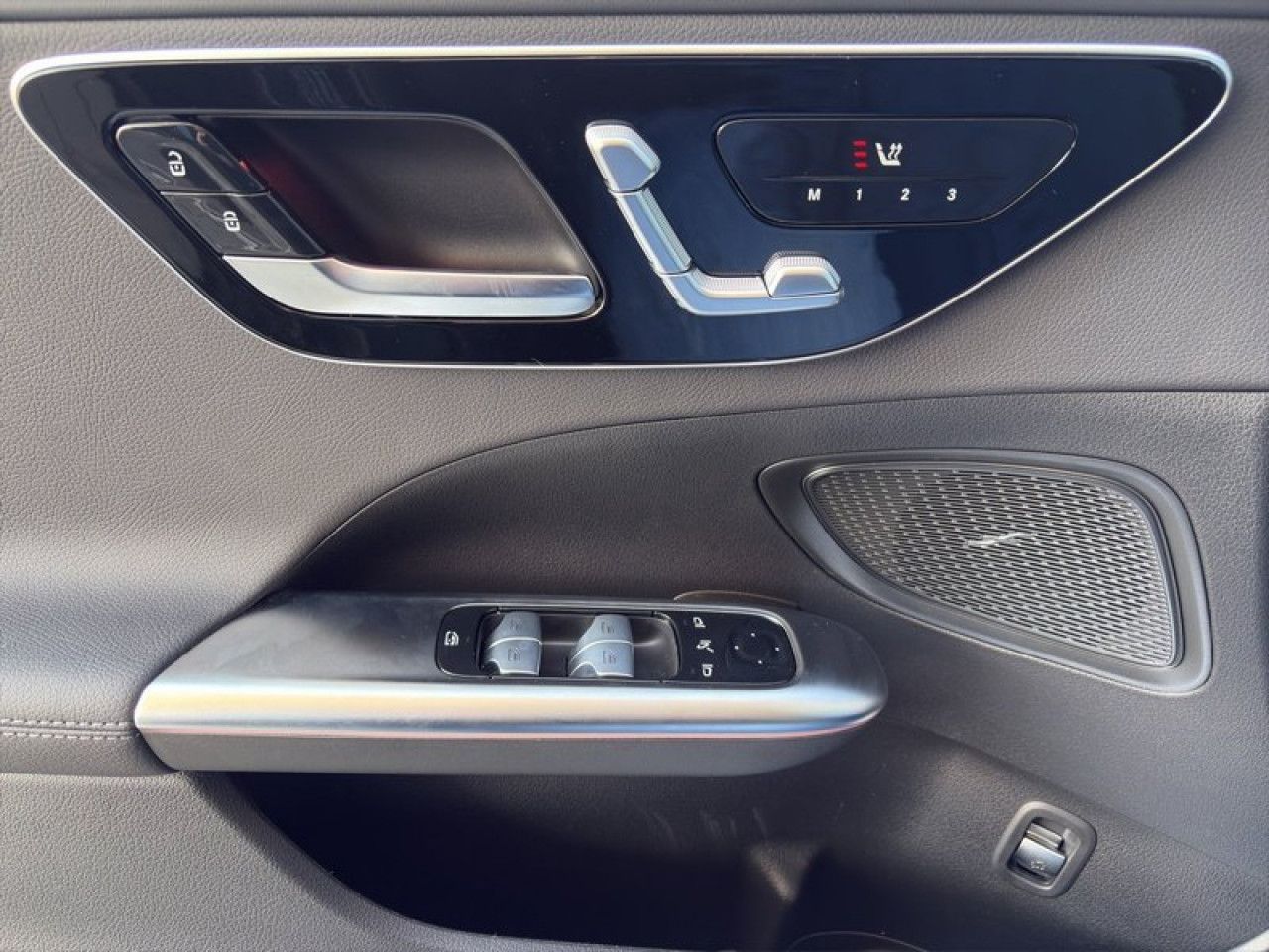 Mercedes-Benz C-Klasse – Bild 14
