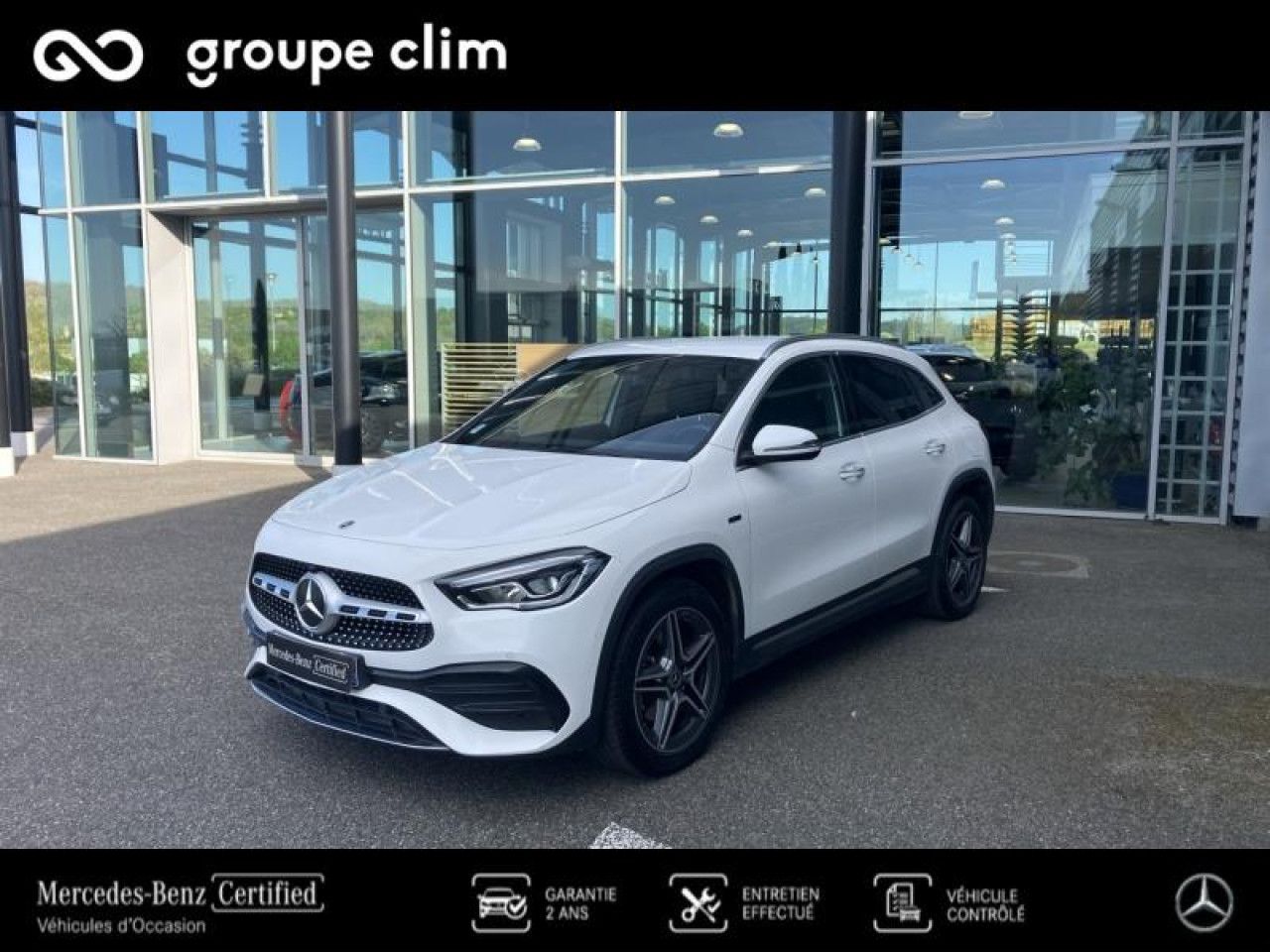 Photo du v&eacute;hicule 1 / 18