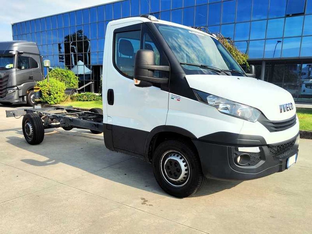 IVECO | 35S14 TELAIO