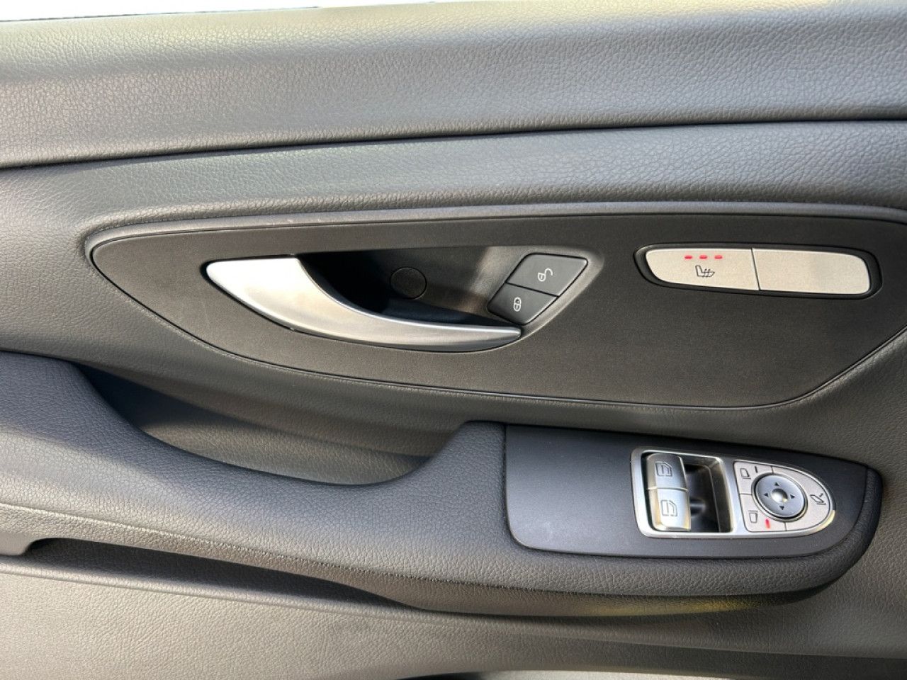 Mercedes-Benz EQV – Bild 15