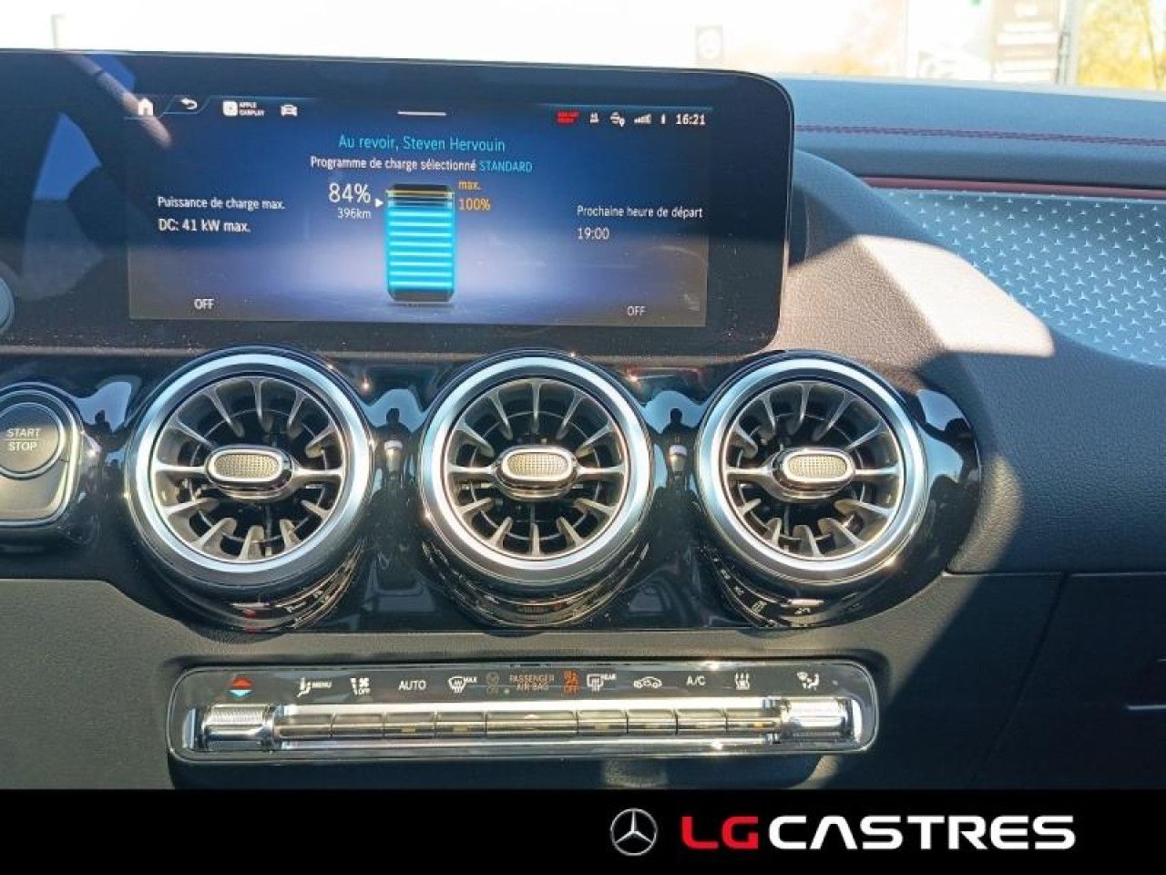 Photo du v&eacute;hicule 15 / 18