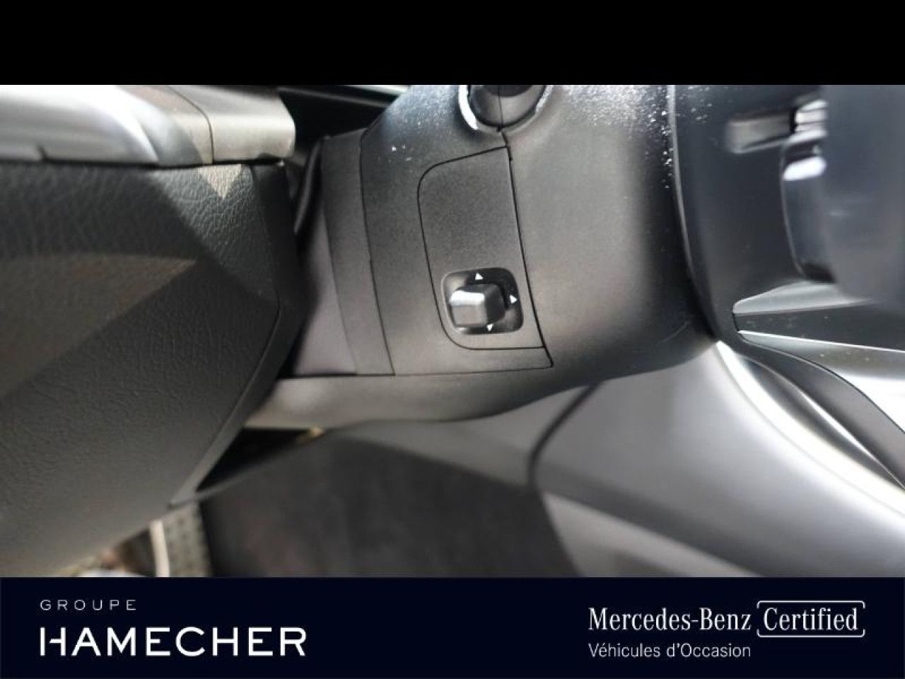 Photo du v&eacute;hicule 17 / 18