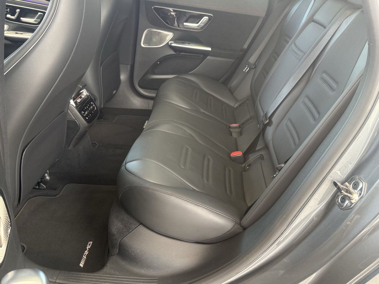 Mercedes-Benz EQE – Bild 18
