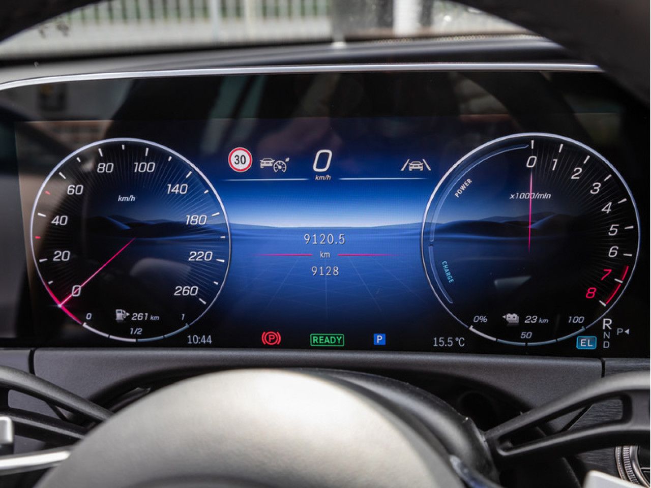 Mercedes-Benz E-Klasse – Bild 21