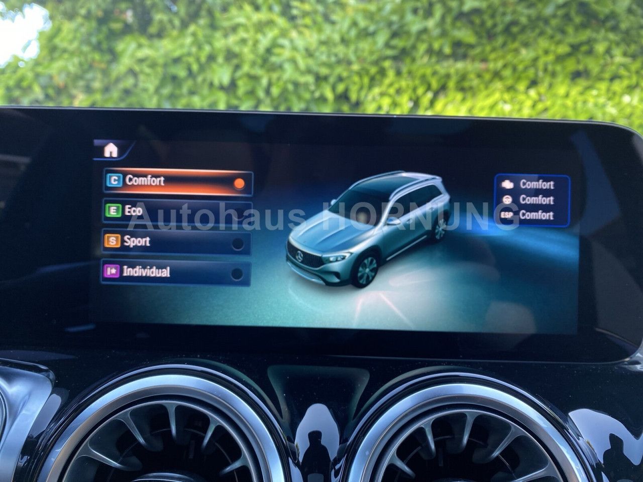 Mercedes-Benz EQB – Bild 27