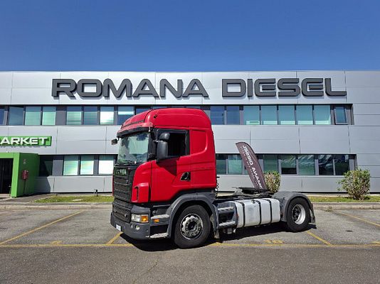 Vehicle image 3 / 7
