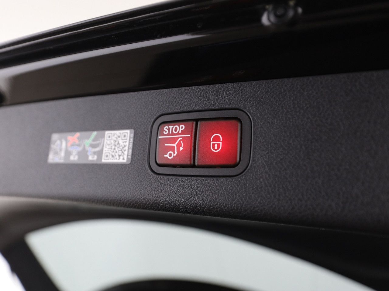 Mercedes-Benz E-Klasse – Bild 23