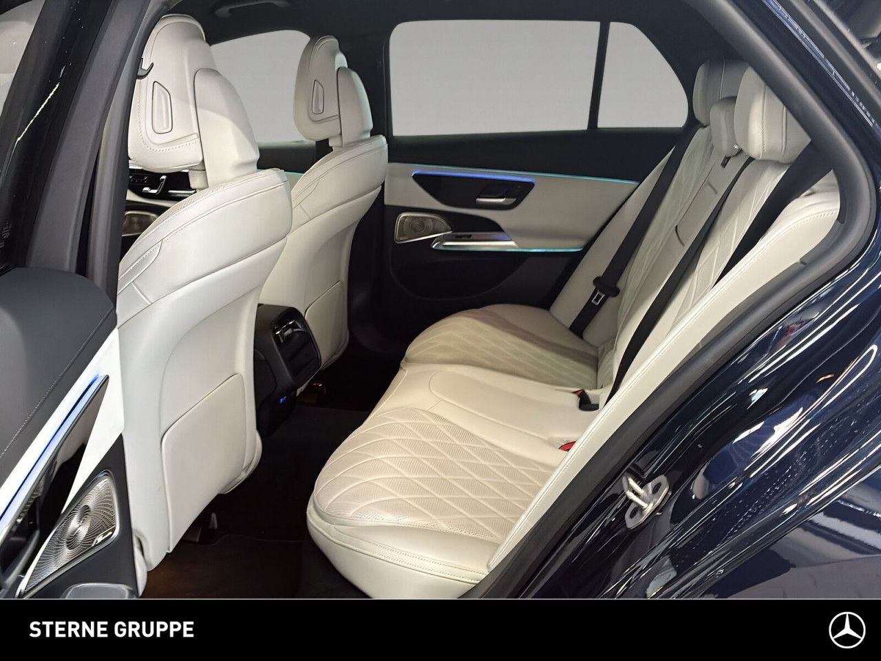Mercedes-Benz E-Klasse – Bild 12