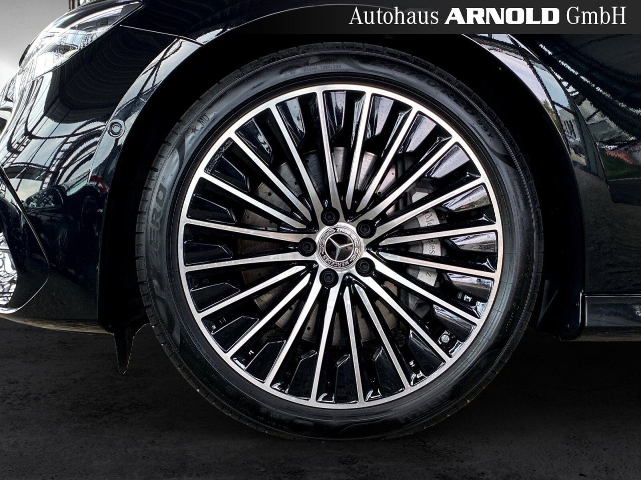 Mercedes-Benz E-Klasse – Bild 17