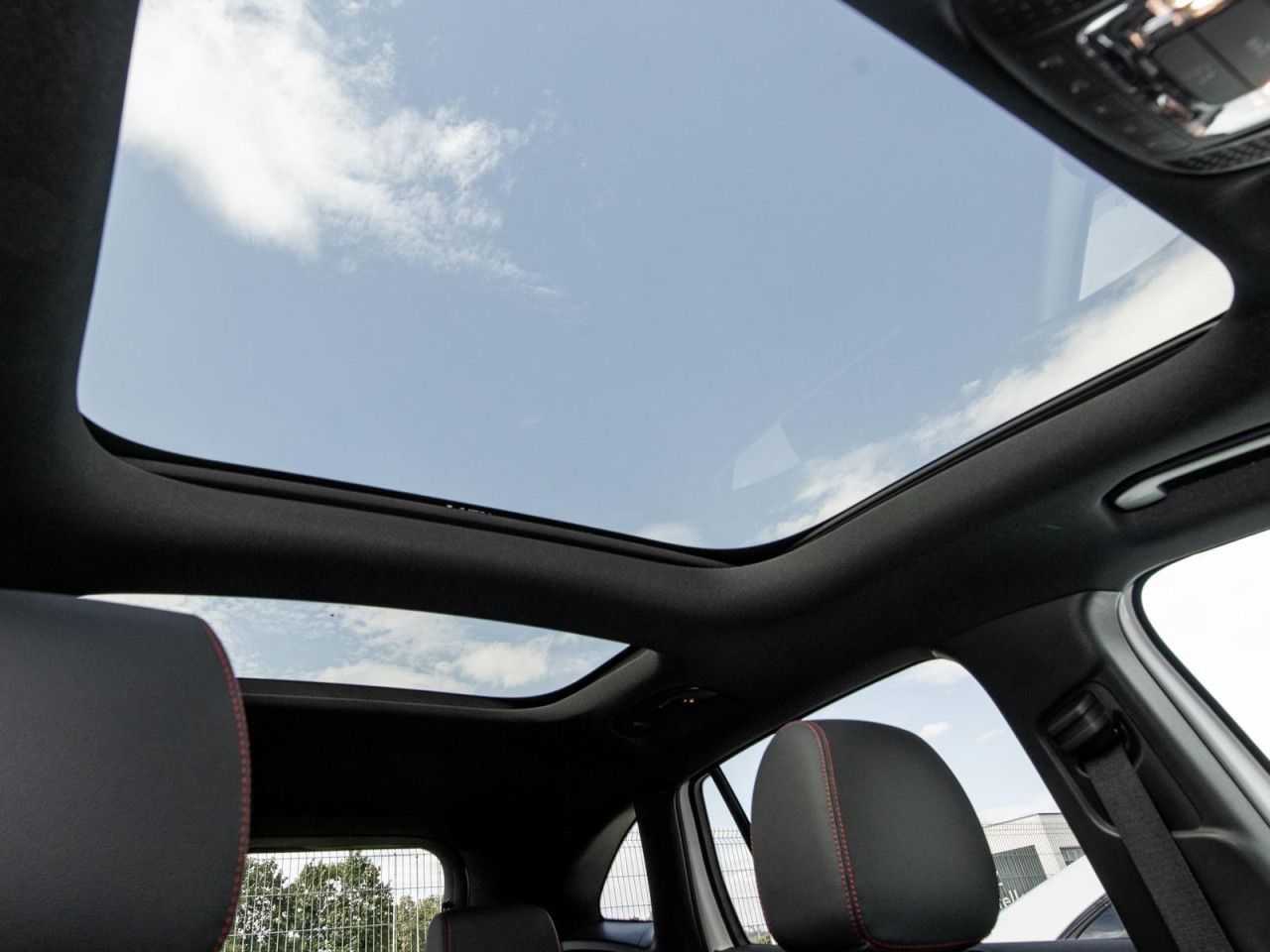 Mercedes-Benz GLA – Bild 7