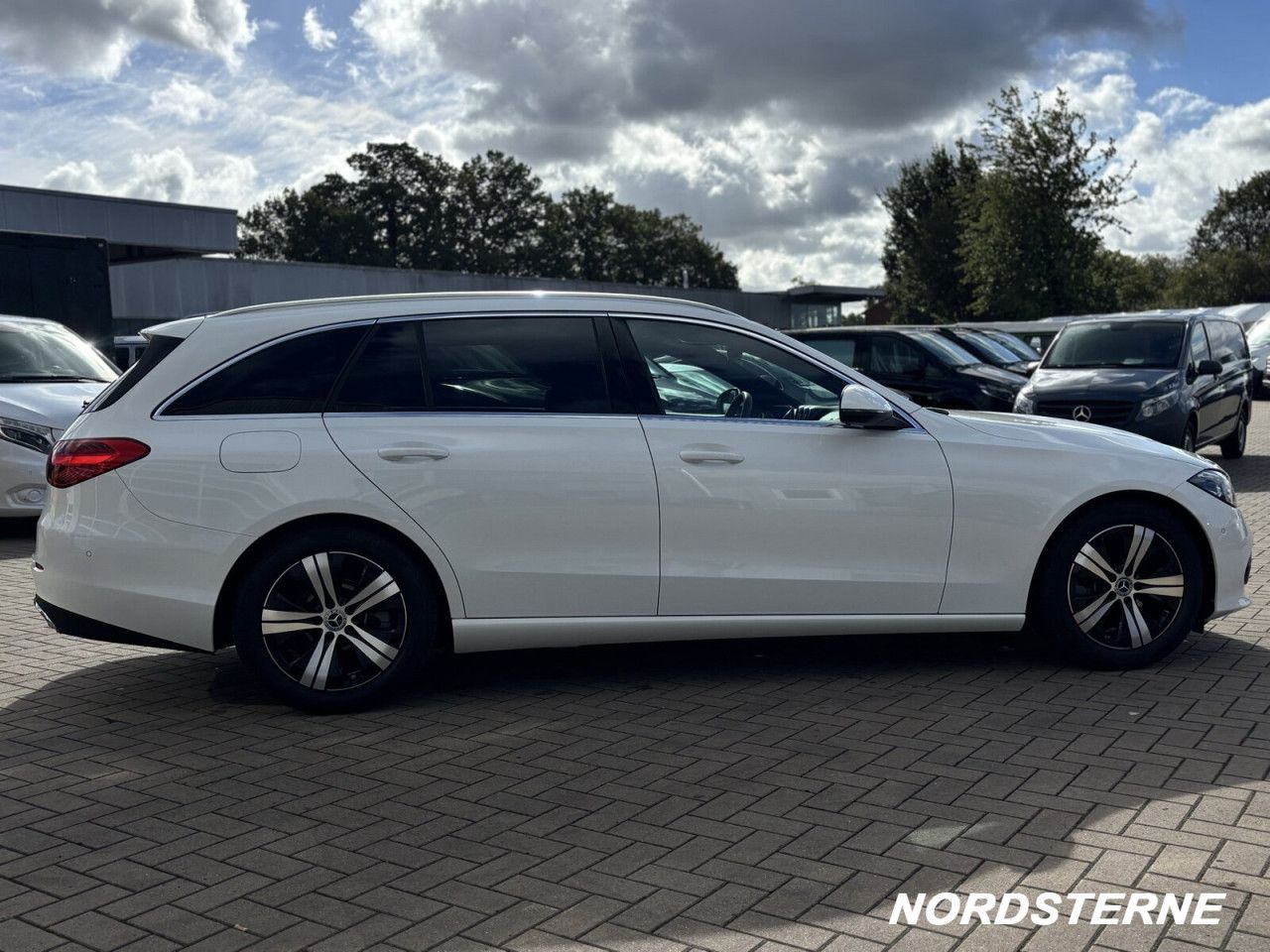 Mercedes-Benz C-Klasse – Bild 12