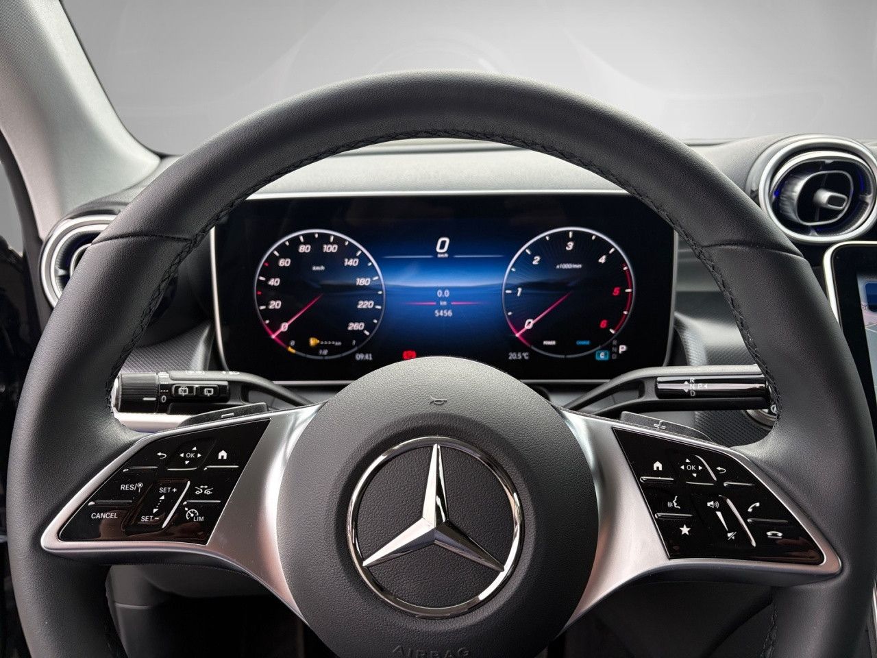 Mercedes-Benz GLC – Bild 18