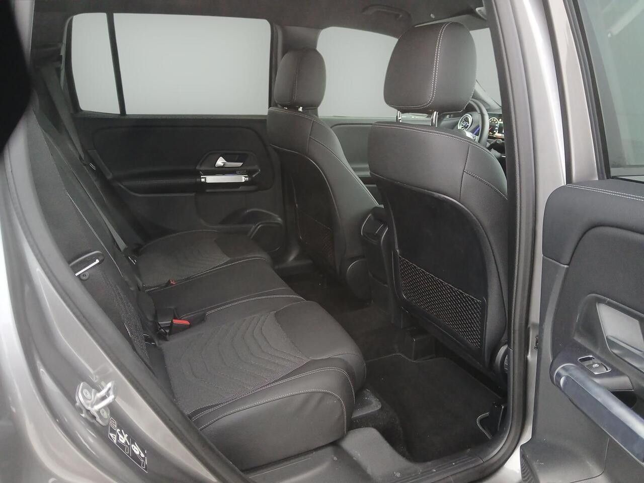 Zdjęcie pojazdu 14 / 22