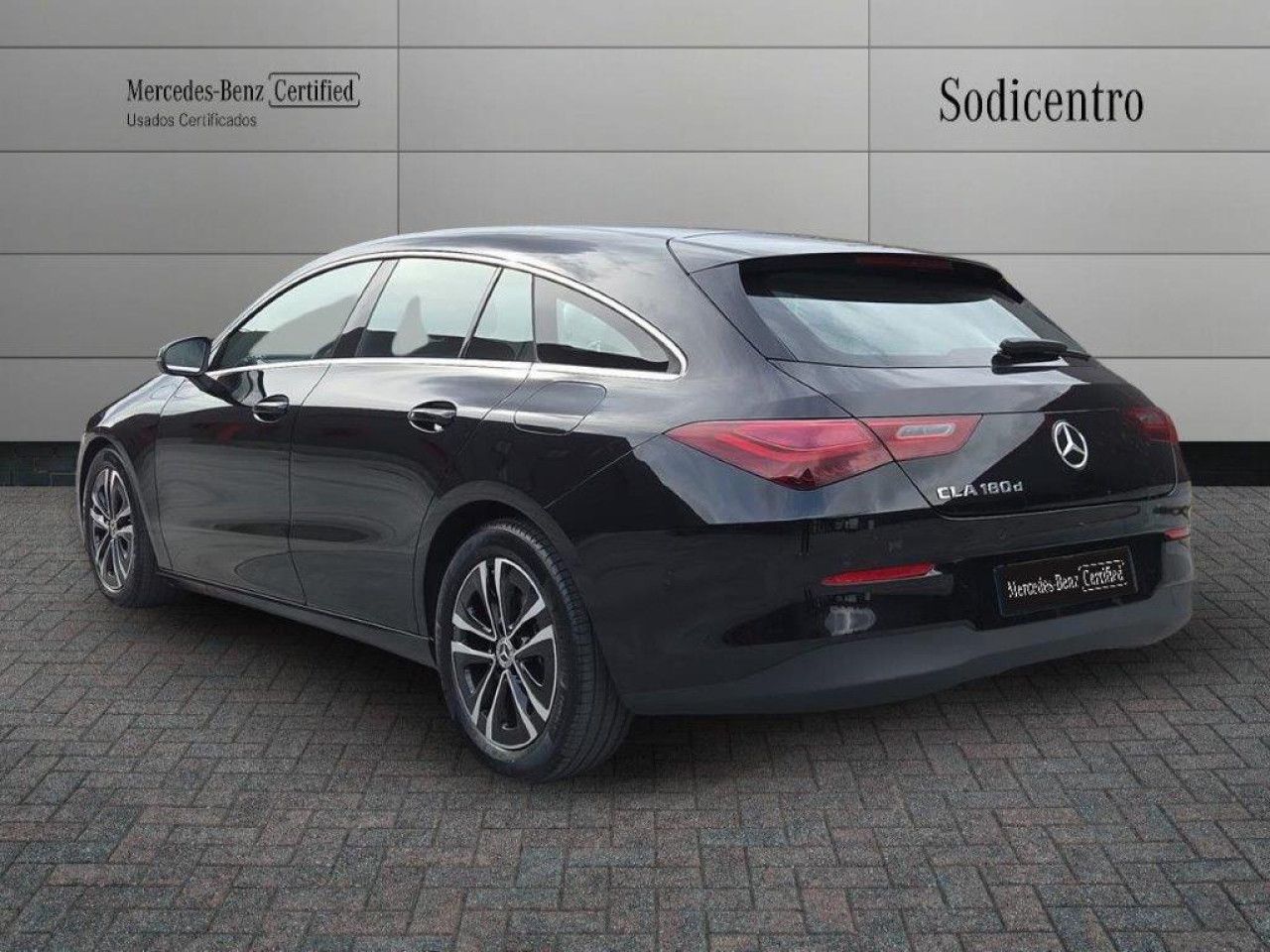 Imagem do ve&iacute;culo 3 / 20