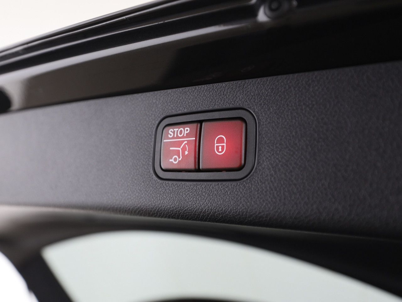 Mercedes-Benz E-Klasse – Bild 23