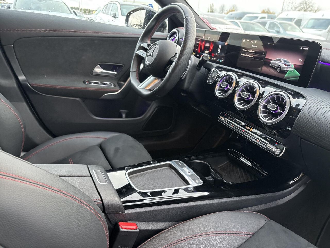 Zdjęcie pojazdu 7 / 10