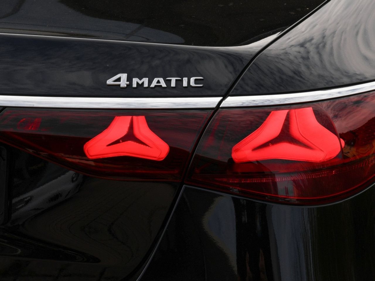 Mercedes-Benz E-Klasse – Bild 11