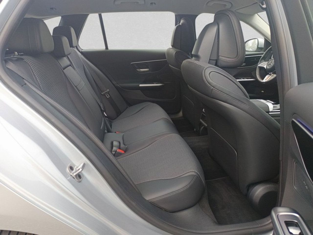 Mercedes-Benz C-Klasse – Bild 8
