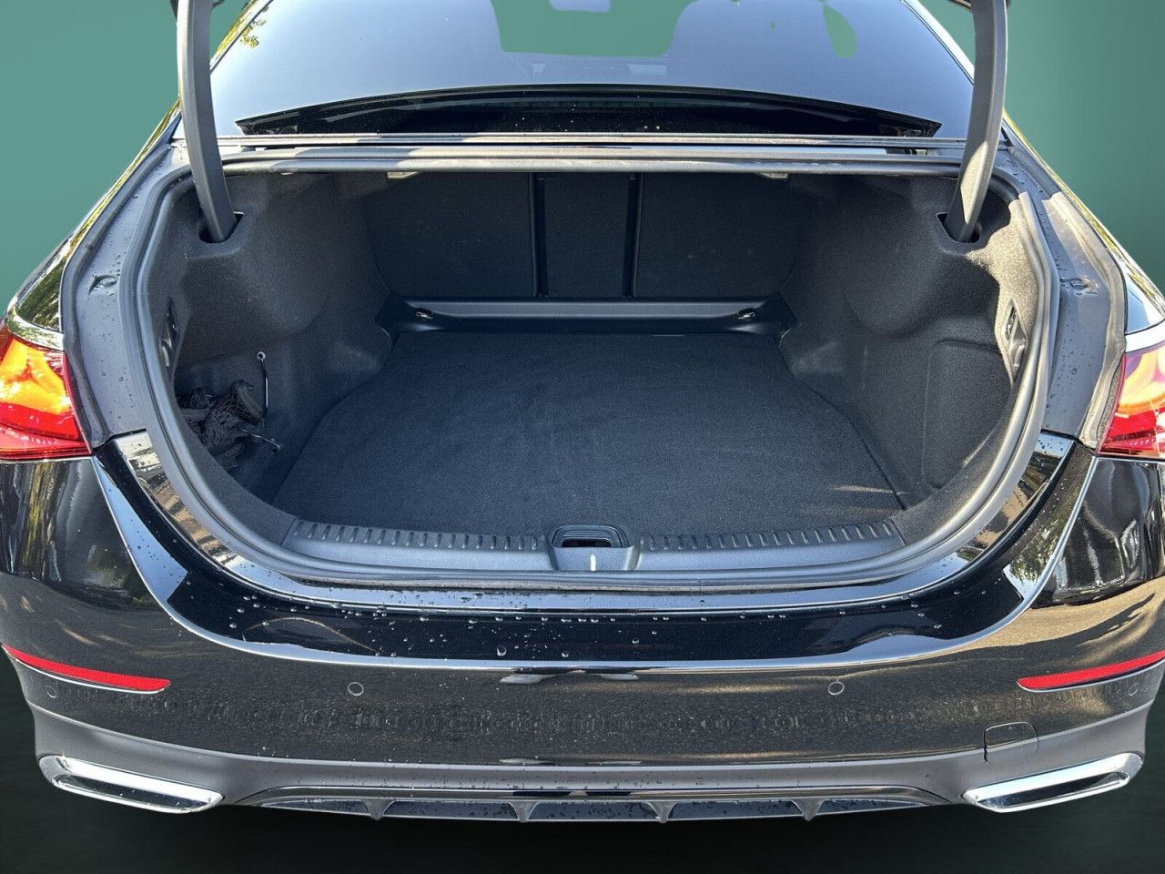 Mercedes-Benz E-Klasse – Bild 16