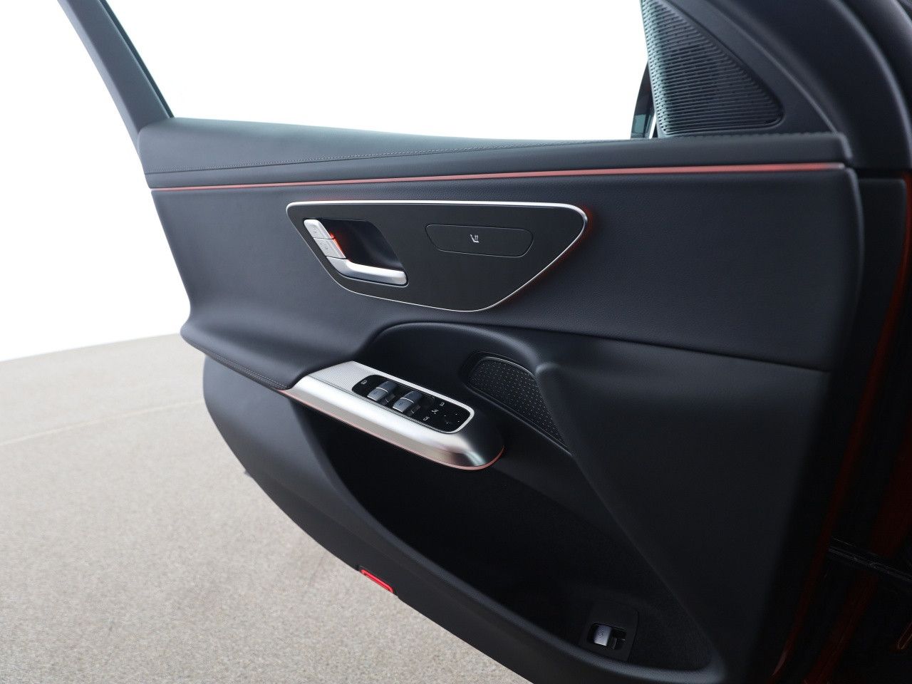 Mercedes-Benz E-Klasse – Bild 14