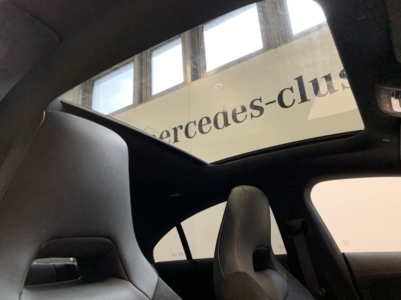 Photo du véhicule 18 / 18