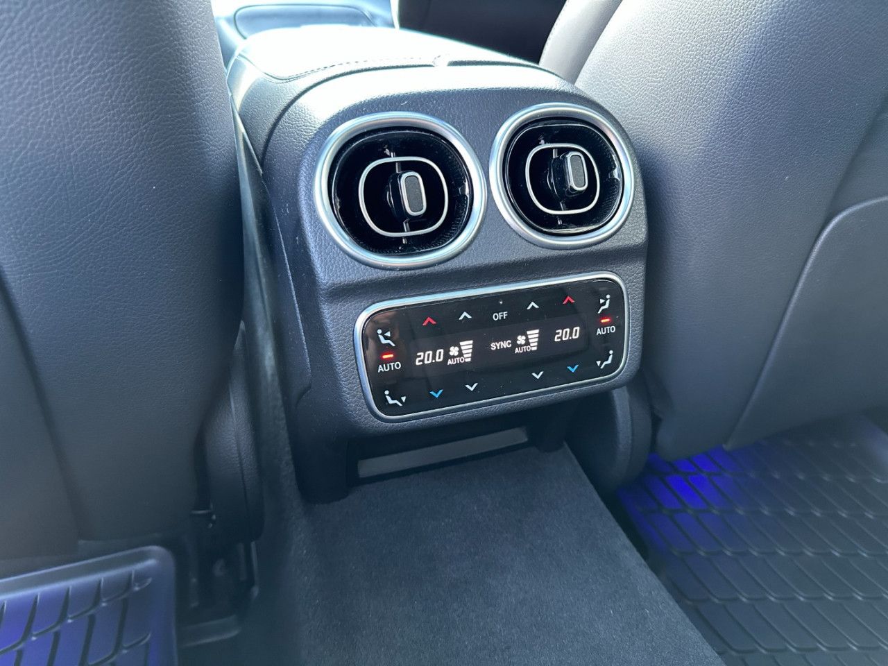 Fahrzeugbild 13 / 25