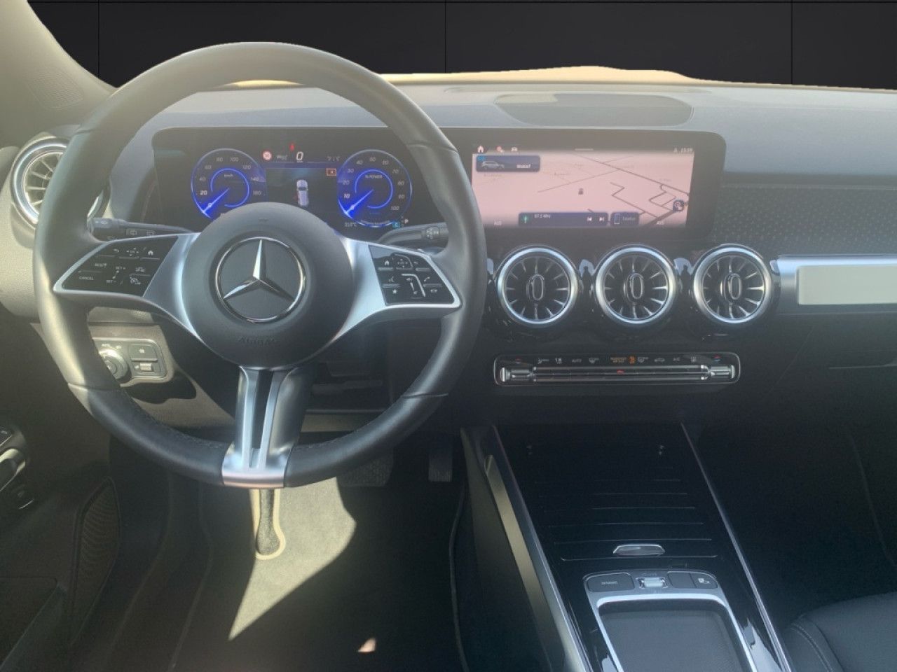 Mercedes-Benz EQB – Bild 12