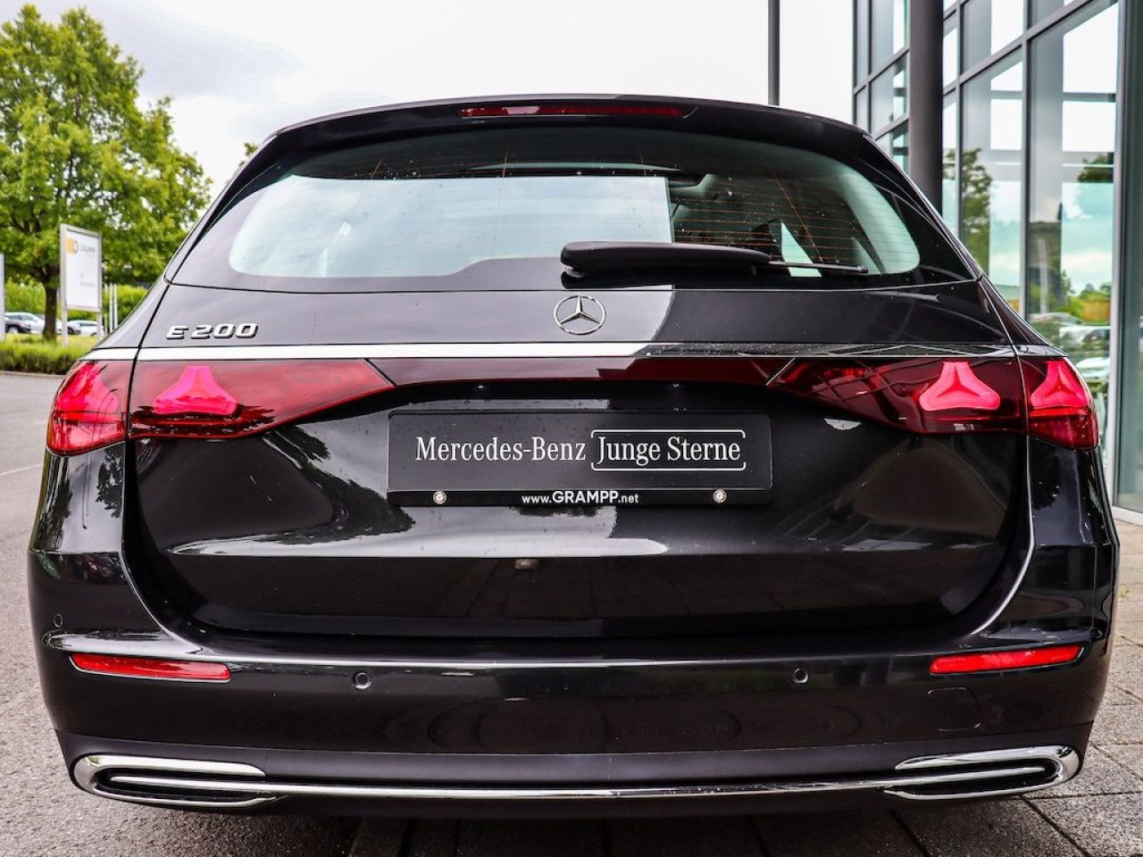 Mercedes-Benz E-Klasse – Bild 4